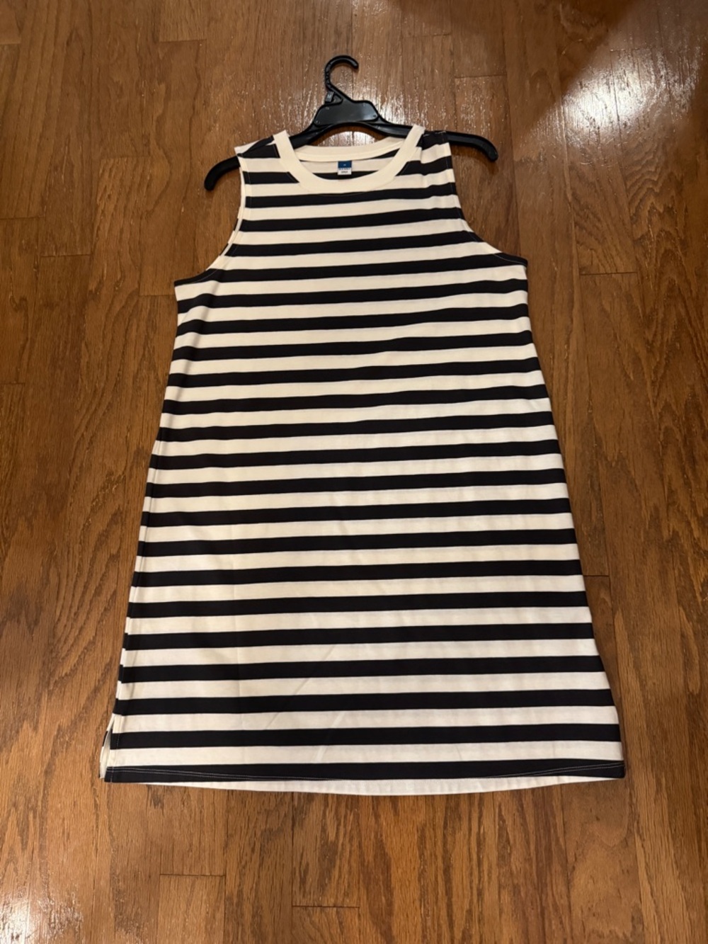 NWOT Old Navy Sleeveless Charcoal Gray and White Striped Knit Dress